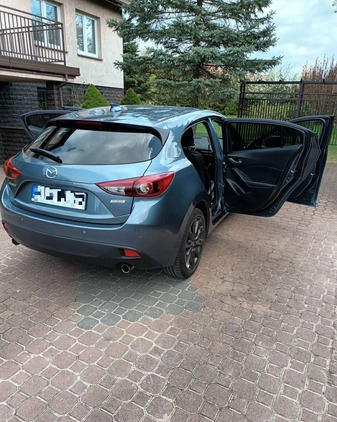 Mazda 3 cena 63900 przebieg: 83307, rok produkcji 2016 z Tomaszów Lubelski małe 232